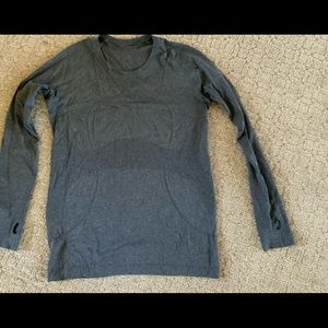 Lululemon Swiftly Tech Long Sleeve Size 12 Gray